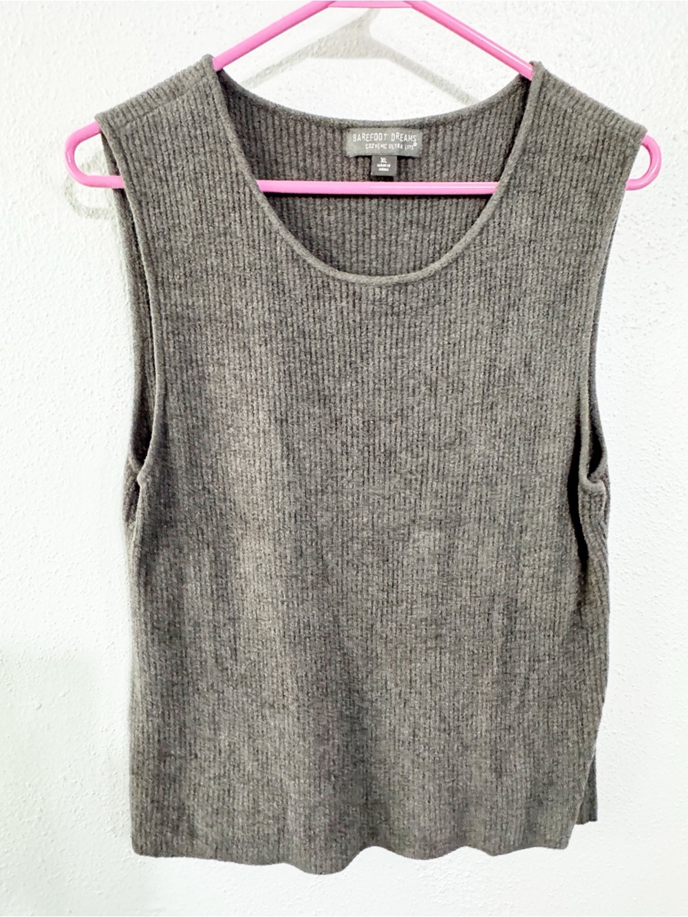 Barefoot Dreams Ribbed Sleeveless Tank Top in Gray xl